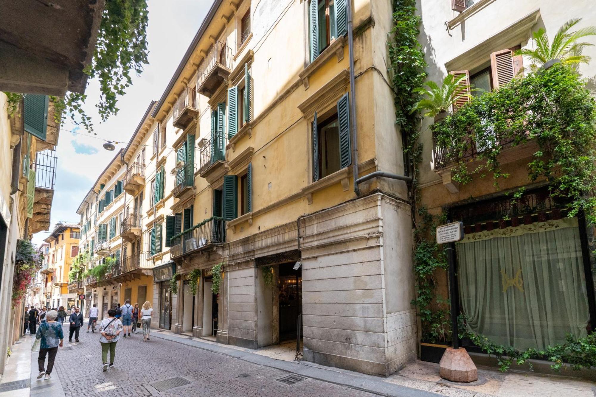 Sgarzerie Luxury Flat 2 Rooms 120Mq Verona Exteriér fotografie